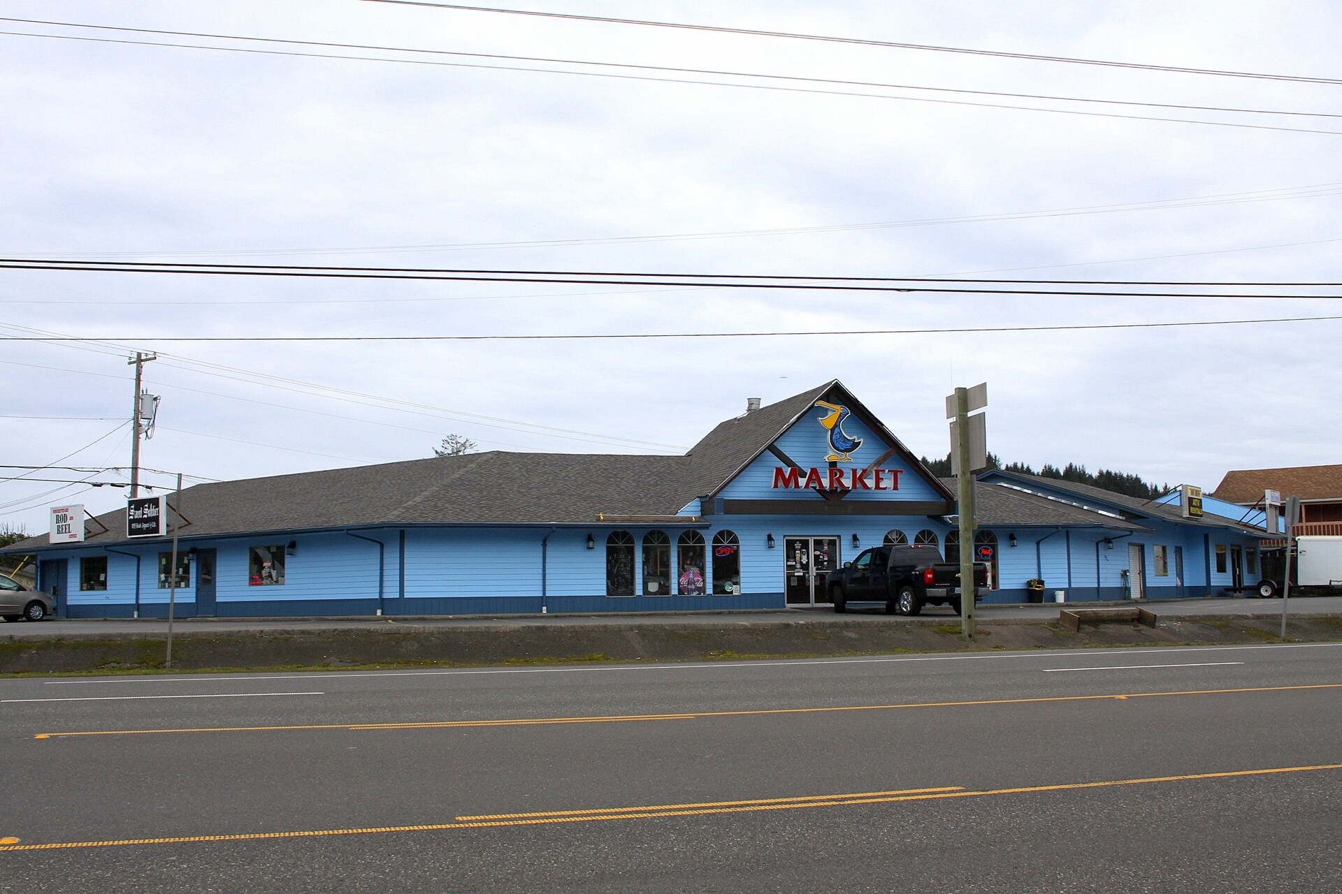 75298 US Highway 101, Winchester Bay, OR for sale Primary Photo- Image 1 of 1