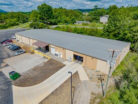 3016-3020 Brookside Dr, Kingsport TN - Warehouse