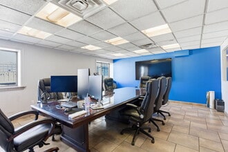 128 44th St, Brooklyn, NY for lease Interior Photo- Image 1 of 1