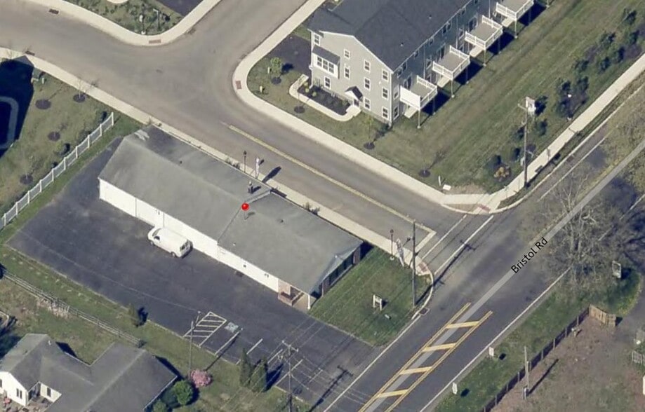 32 Bristol Rd, Chalfont, PA for lease - Building Photo - Image 3 of 5