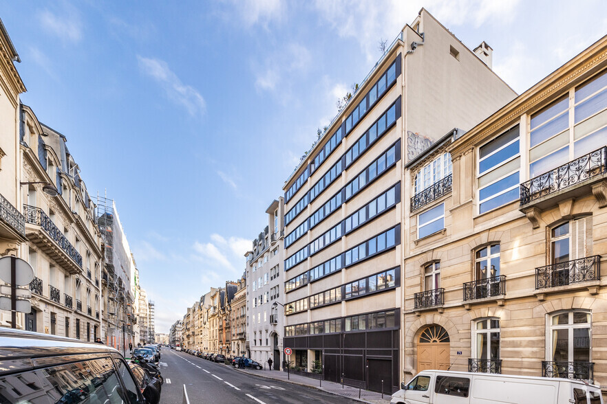 69 Rue Ampère, Paris for sale - Building Photo - Image 2 of 3