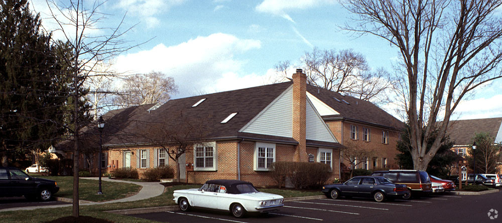 350 S Main St, Doylestown, PA for sale Primary Photo- Image 1 of 1