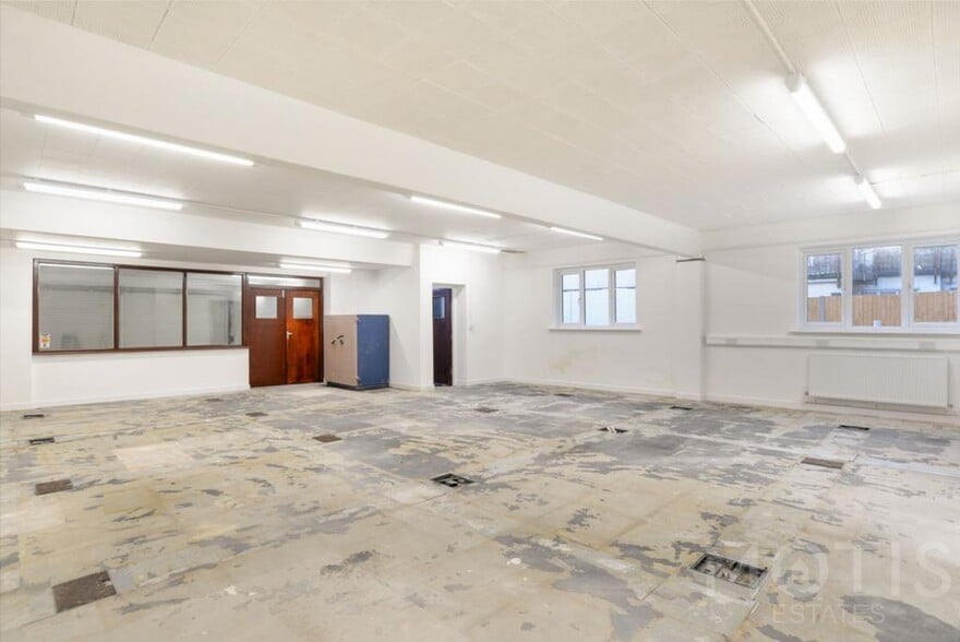 117-120 Snargate St, Dover for lease - Building Photo - Image 2 of 5