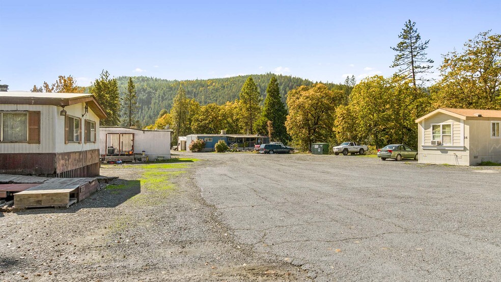 1910-1950 Main St, Weaverville, CA for sale - Building Photo - Image 2 of 12