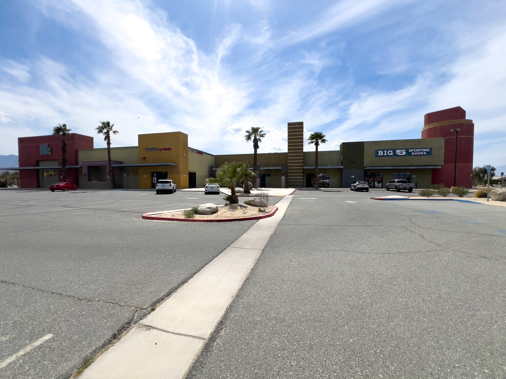 Food 4 Less Date Palm Drive Cathedral City Ca 31033 Date Palm Dr, Cathedral City, CA 92234 - Date Palm Plaza | LoopNet