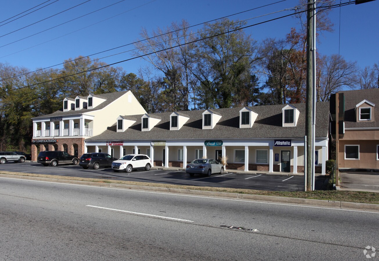 45374545 Forsyth Rd, Macon, GA 31210