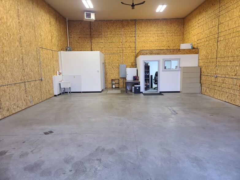 204 S Washington Ave, Laurel, MT for lease - Building Photo - Image 2 of 20