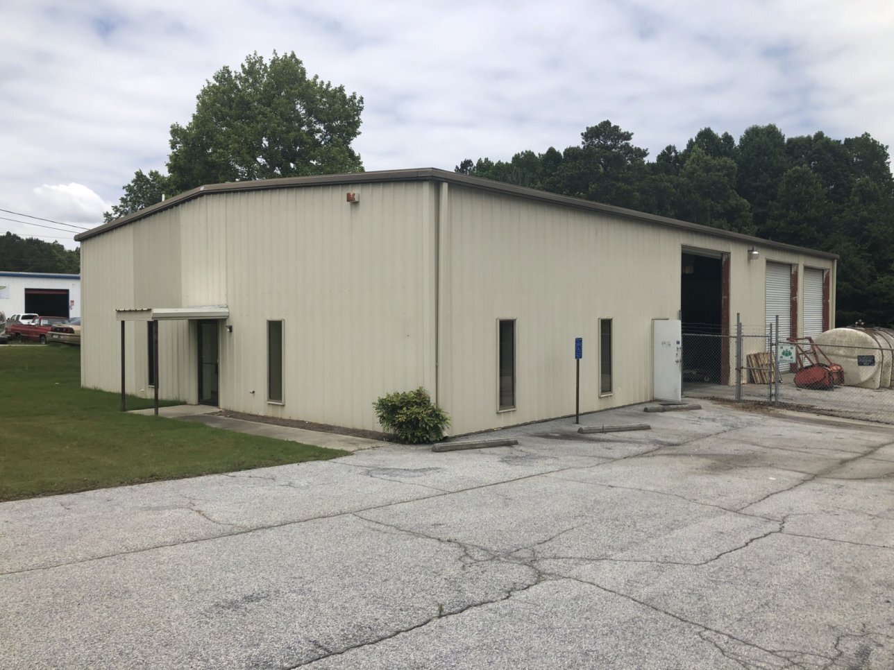 2370 Rockaway Industrial Blvd, Conyers, GA for sale Building Photo- Image 1 of 1