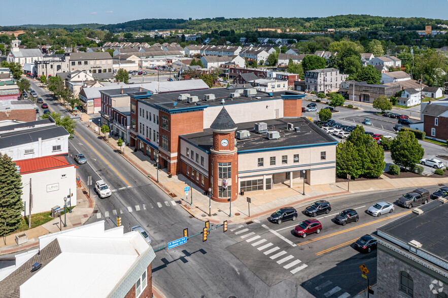 100 E Lancaster Ave, Downingtown, PA for sale - Building Photo - Image 1 of 1