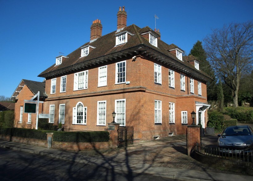 High St, Westerham for sale - Building Photo - Image 1 of 1