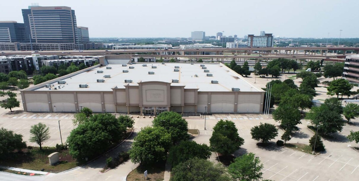 700 E Plano Pky, Plano, TX for sale Building Photo- Image 1 of 1