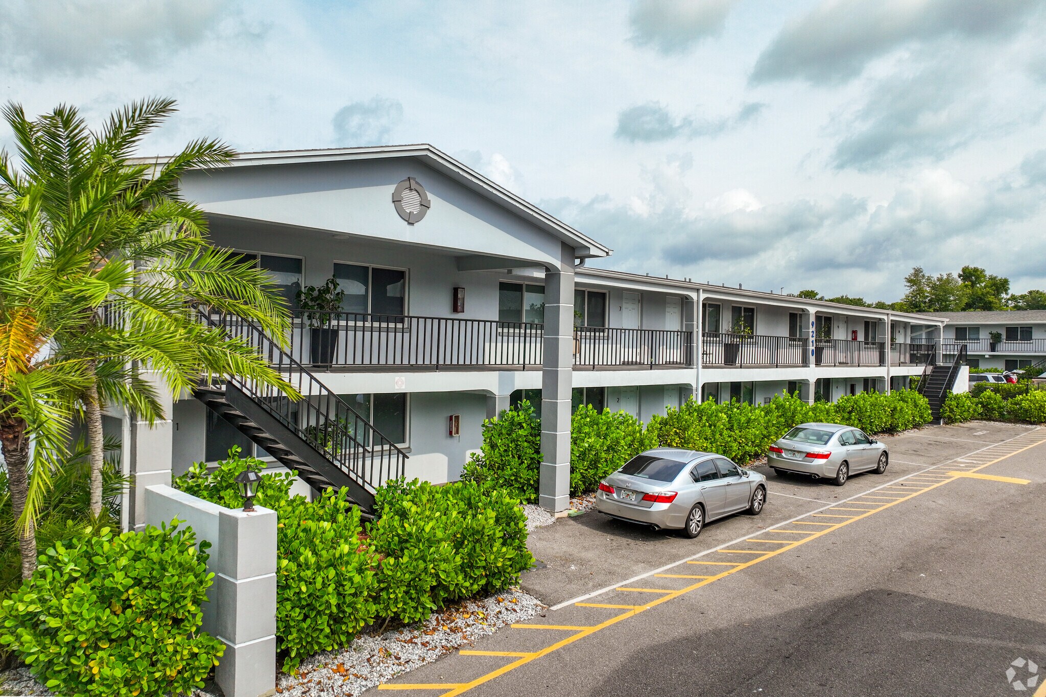 4824 E Busch Blvd, Tampa, FL for sale Primary Photo- Image 1 of 1