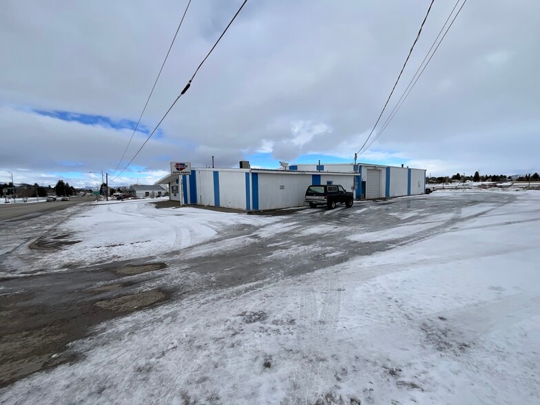 355 E 2nd S, Soda Springs, ID for sale - Building Photo - Image 2 of 5