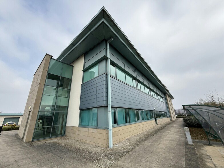 Peel Ave, Wakefield for lease - Building Photo - Image 2 of 3