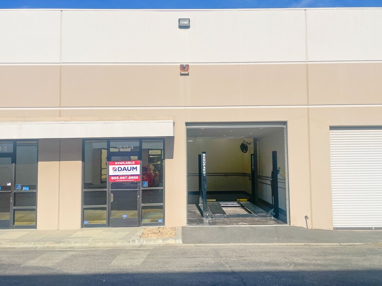 2631 Lavery Ct, Newbury Park, CA for lease - Building Photo - Image 1 of 13