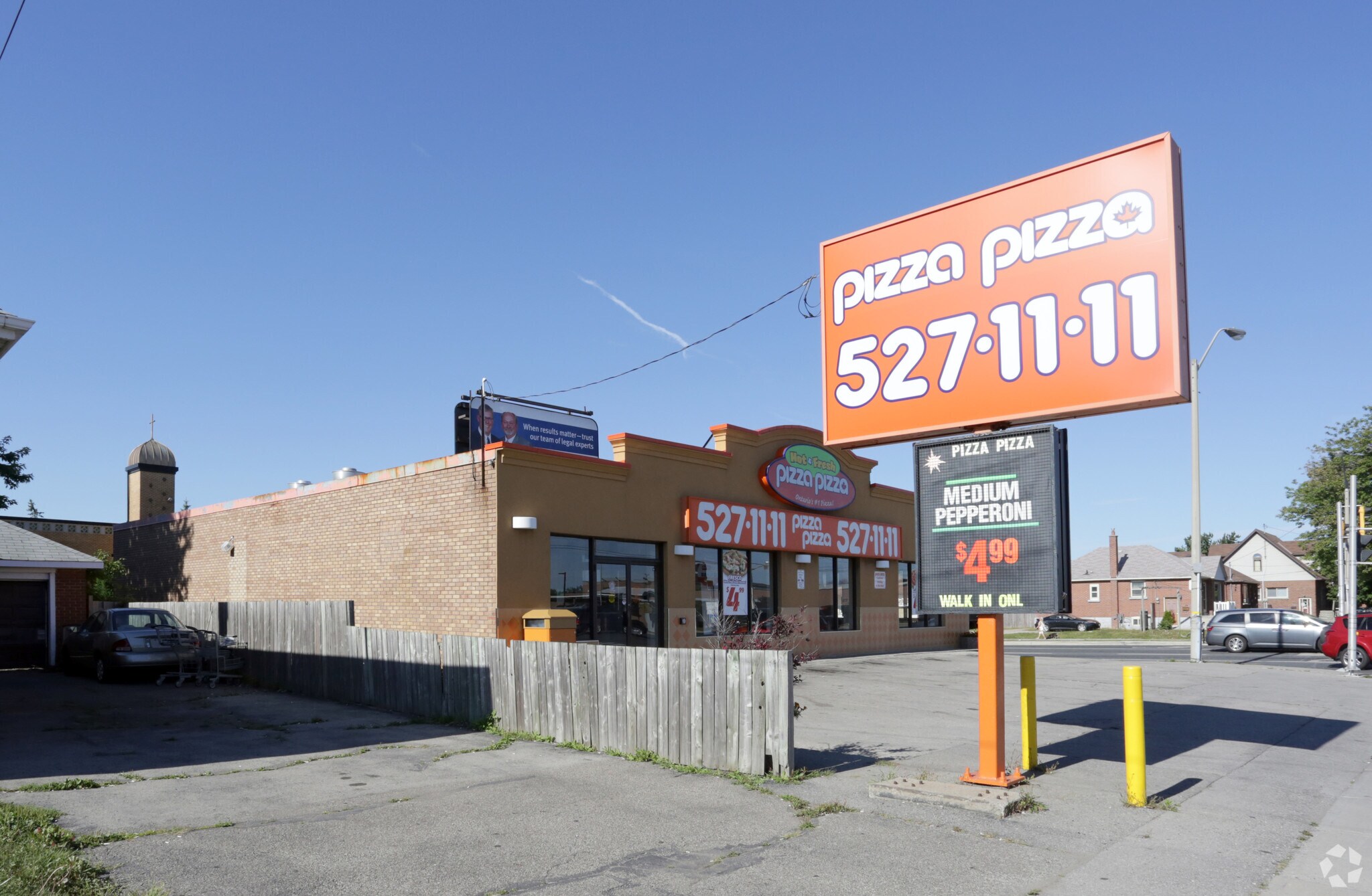 374 Mohawk Rd E, Hamilton, ON for sale Primary Photo- Image 1 of 1