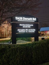 11426 Dorsett Rd, Maryland Heights, MO for lease Building Photo- Image 2 of 3