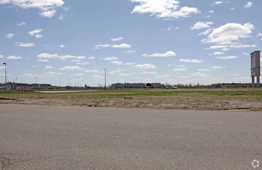 Fenning Ave, Monticello, MN for sale - Primary Photo - Image 1 of 1