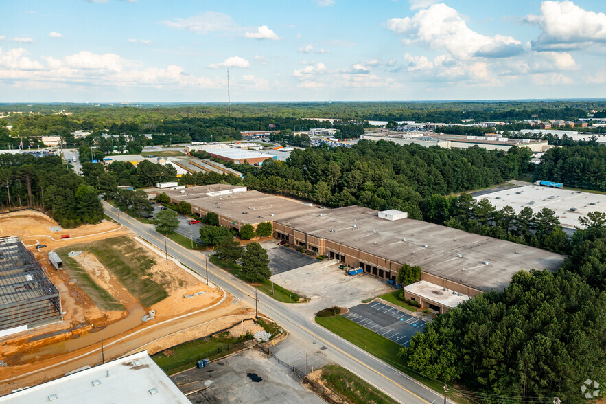 1235 Commerce Rd, Morrow, GA for lease - Aerial - Image 1 of 6