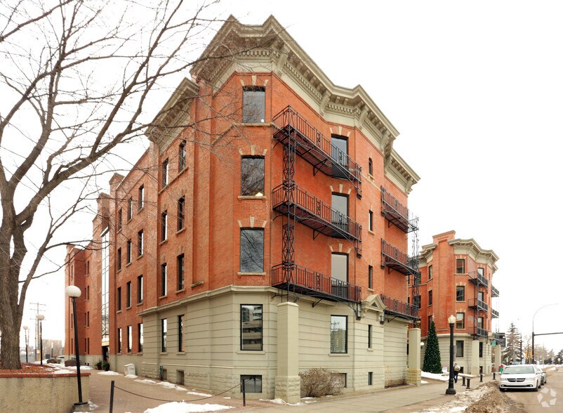 11523 100th Ave NW, Edmonton, AB for lease - Building Photo - Image 1 of 19