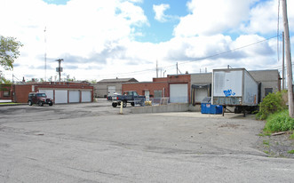 1724 Military Rd, Tonawanda NY - Warehouse