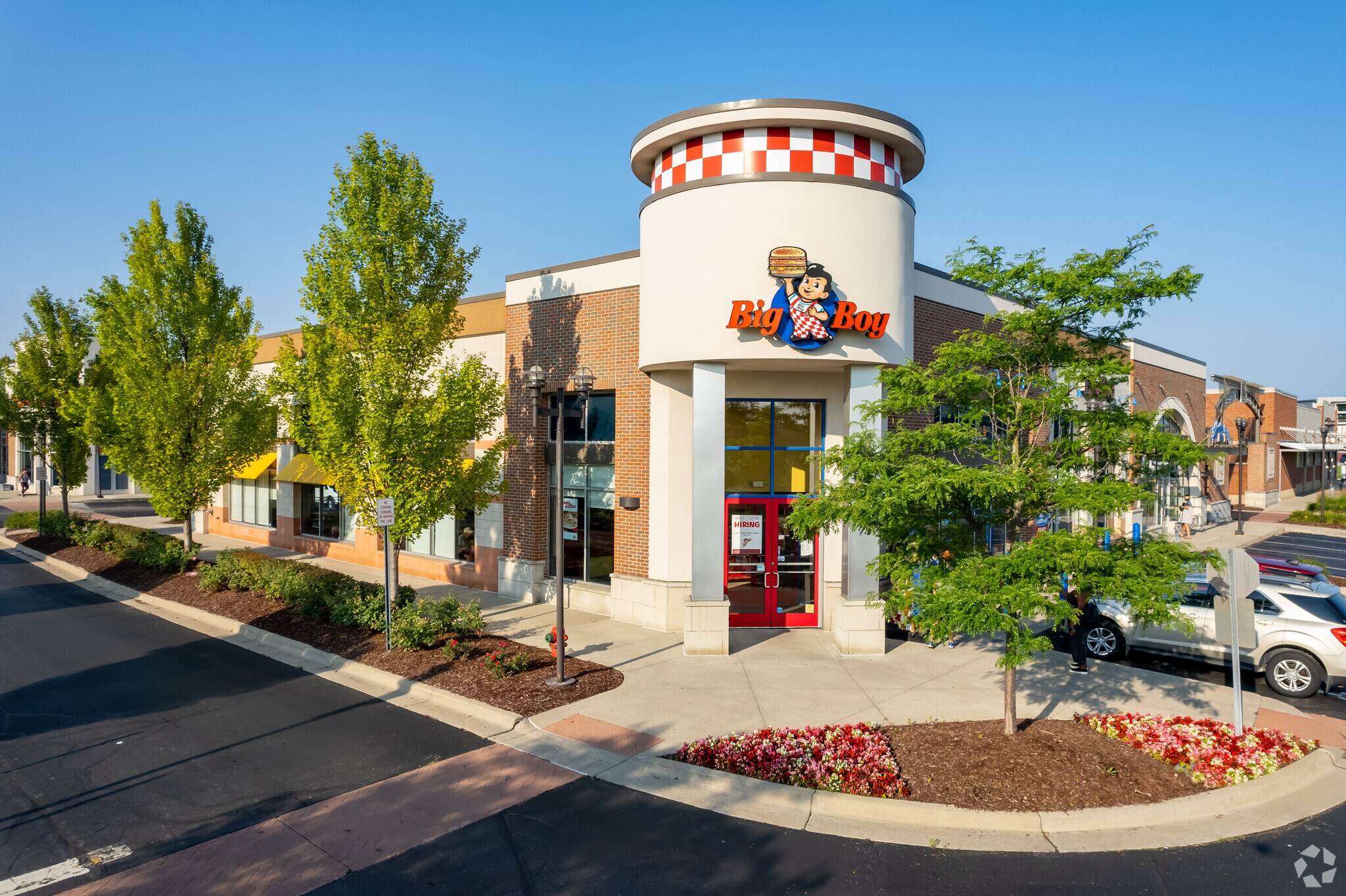 14121490 N Rochester Rd, Rochester, MI 48307 City Life Plaza