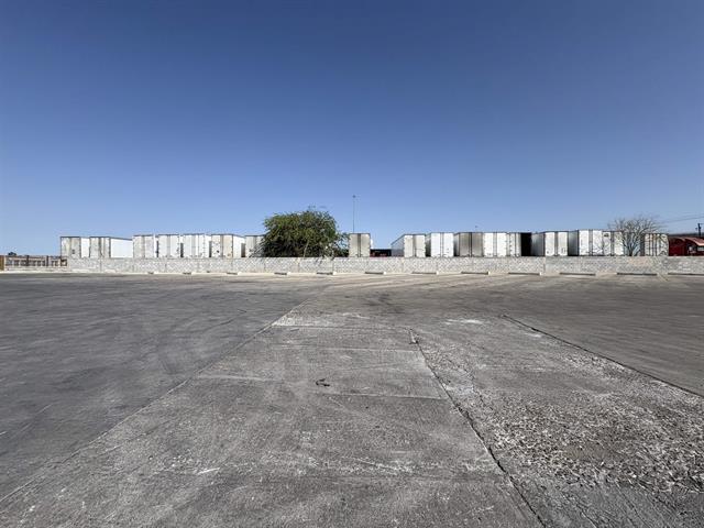 7403 El Dorado Ct, Laredo, TX for lease - Building Photo - Image 3 of 28