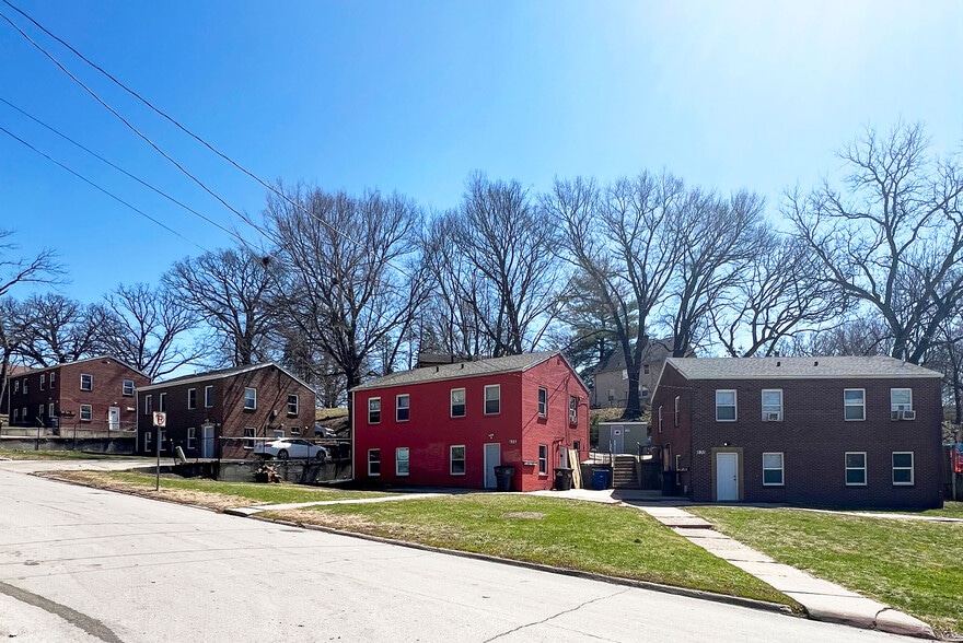 Bancroft St and Hillside Ave portfolio of 4 properties for sale on LoopNet.com - Building Photo - Image 1 of 17