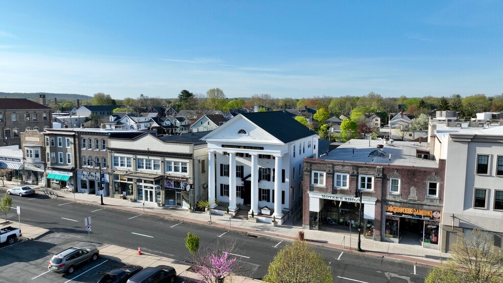 312-314 W Broad St, Quakertown, PA for sale - Building Photo - Image 3 of 83