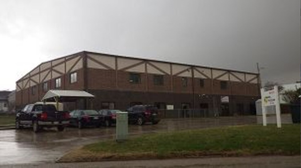 123 Main St, Manning, IA 51455