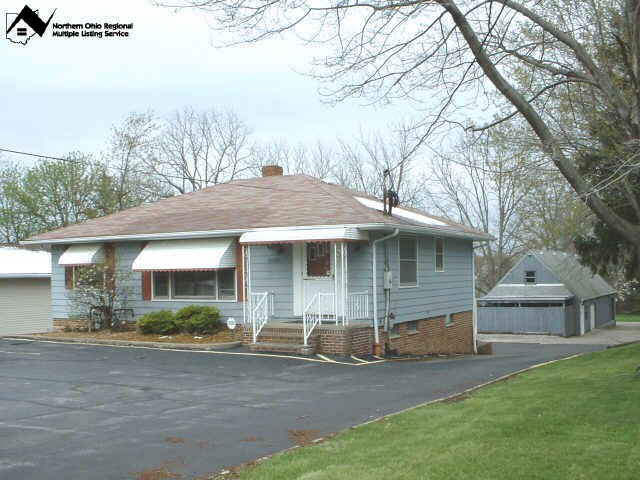 30692 Lorain Rd, North Olmsted, OH for sale Primary Photo- Image 1 of 1