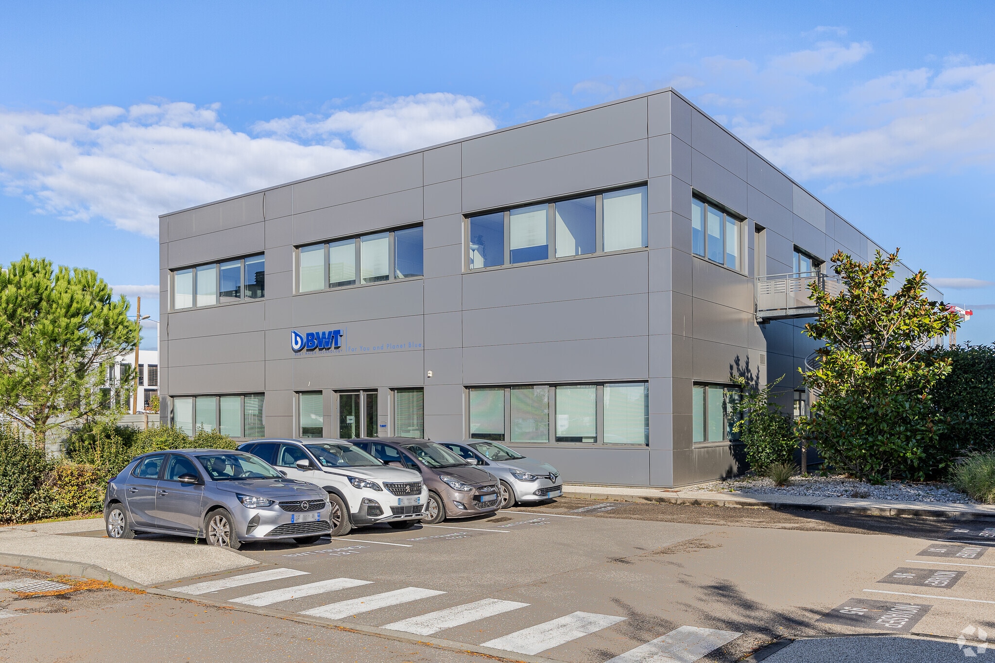 Office in Lyon for lease Primary Photo- Image 1 of 2