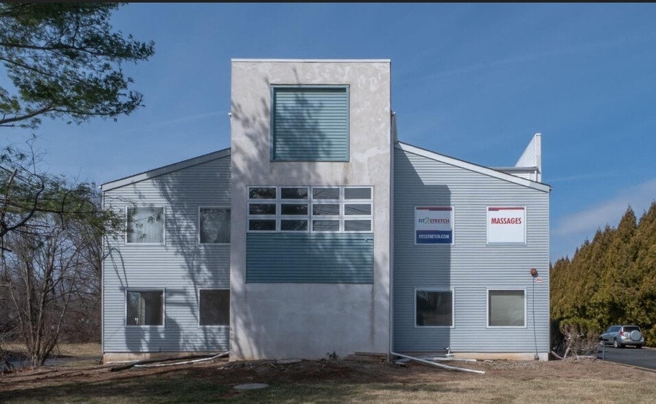 1303 State Route 27, Somerset, NJ for lease - Building Photo - Image 3 of 9