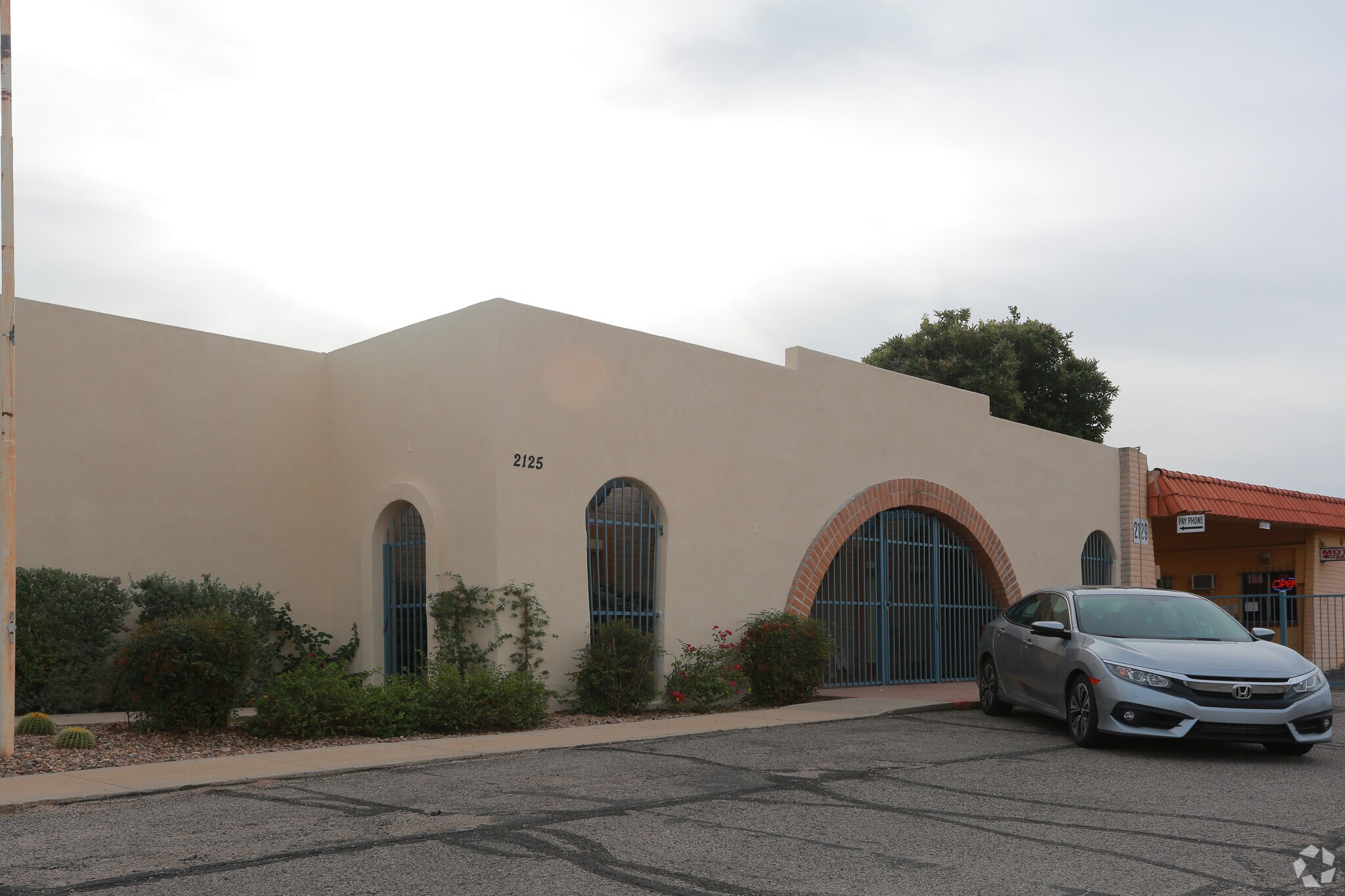 2125 S Craycroft Rd, Tucson, AZ for sale Primary Photo- Image 1 of 1