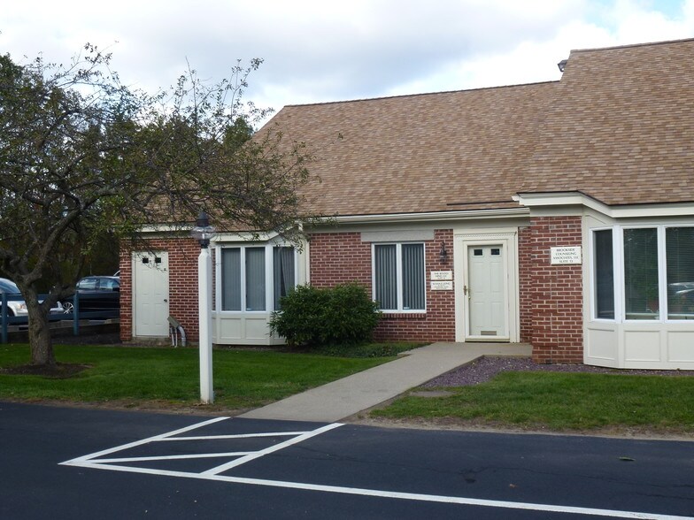 62 Derby St, Hingham, MA for sale - Primary Photo - Image 1 of 1