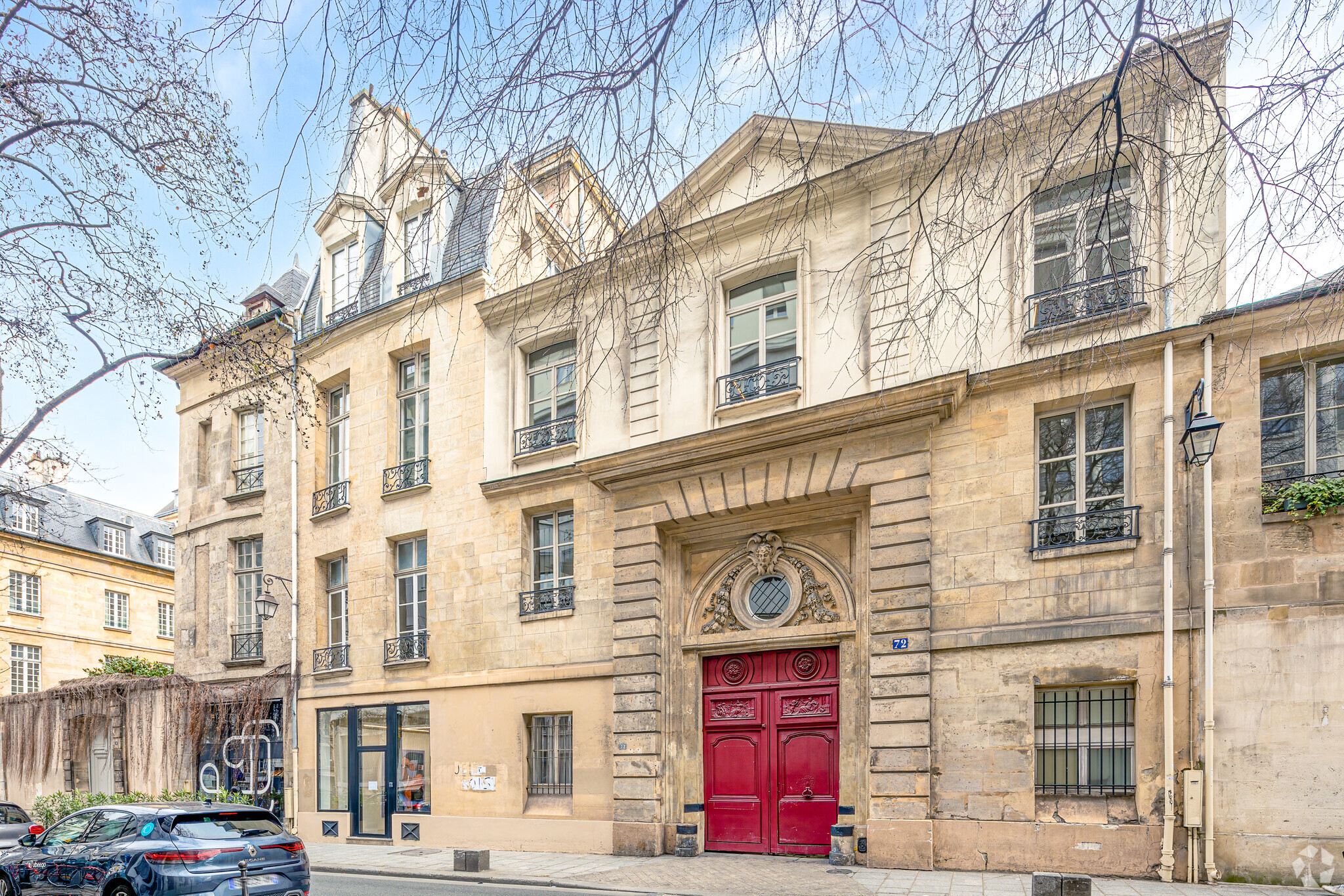 Office in Paris for lease Primary Photo- Image 1 of 6