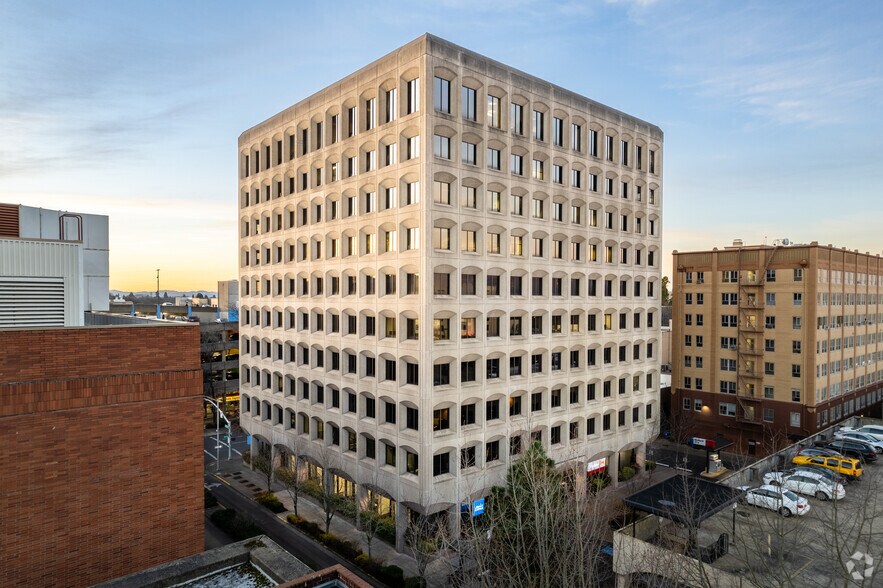 975 Oak St, Eugene, OR for lease - Building Photo - Image 2 of 5