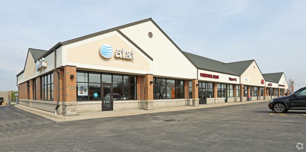 7115 Durand Ave, Racine, WI for lease - Building Photo - Image 2 of 4