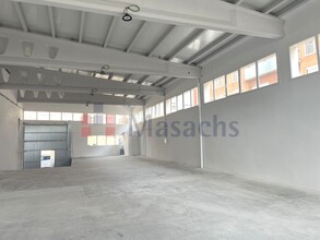 Industrial in Terrassa, BAR for lease Building Photo- Image 2 of 5