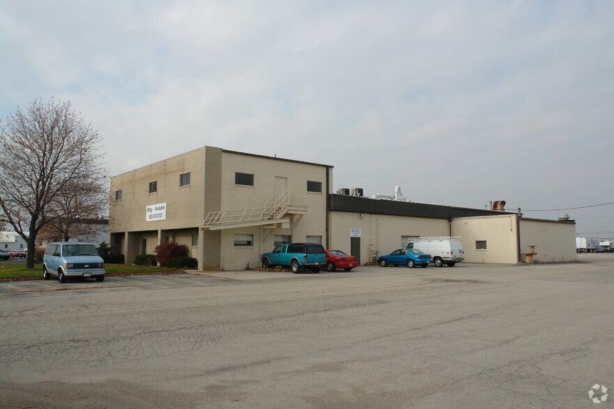 640 Moasis Dr, Little Chute, WI 54140 Industrial for Lease