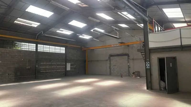 Flex in Rillieux-la-Pape for sale - Building Photo - Image 1 of 8