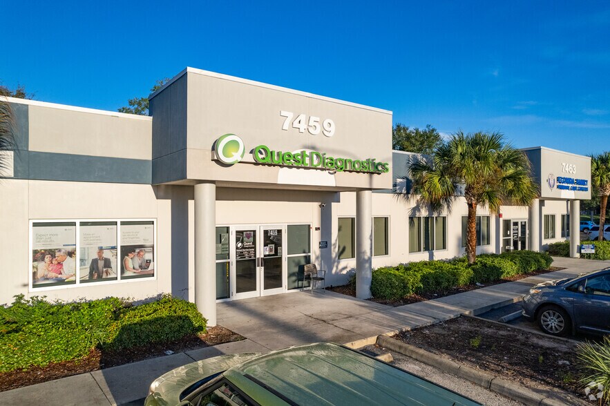 7459 State Road 52, Hudson, FL for sale - Primary Photo - Image 1 of 1