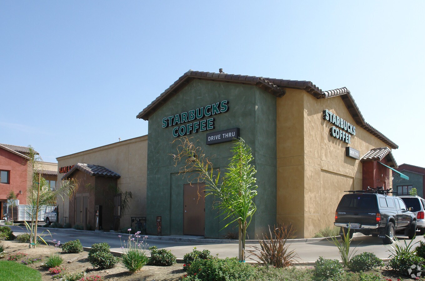 1201D 24th St, Bakersfield, CA 93301 Village Towne Center