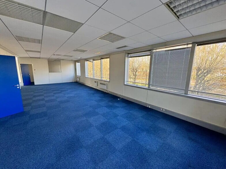 47 Allée Des Impressionnistes, Villepinte for sale - Interior Photo - Image 2 of 9