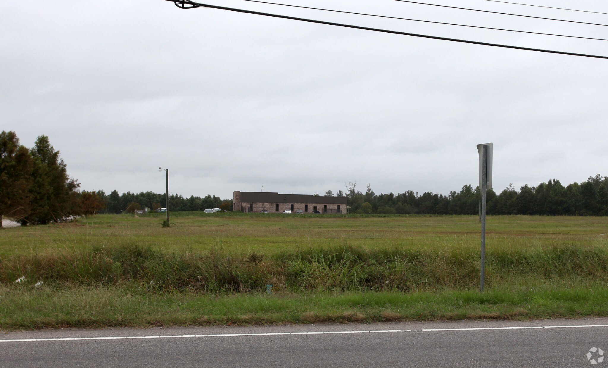 2304 Us-301 Hwy S, Wilson, NC for sale Primary Photo- Image 1 of 1