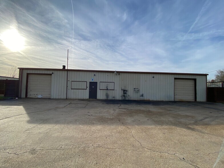 422 W Cedar Creek Pky, Seven Points, TX for sale - Building Photo - Image 1 of 1
