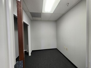 1 Civic Center Plz, Poughkeepsie, NY for lease Interior Photo- Image 1 of 4