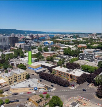 More details for 823 SE ash street, Portland, OR - Land for Lease