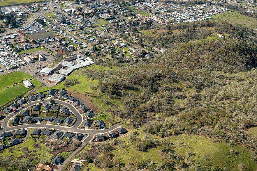 NE Sunset, Roseburg, OR for sale - Aerial - Image 1 of 1