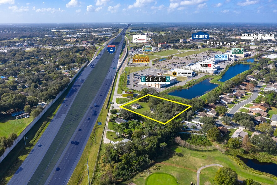 701 Union Dr, Lakeland, FL for sale - Building Photo - Image 3 of 12